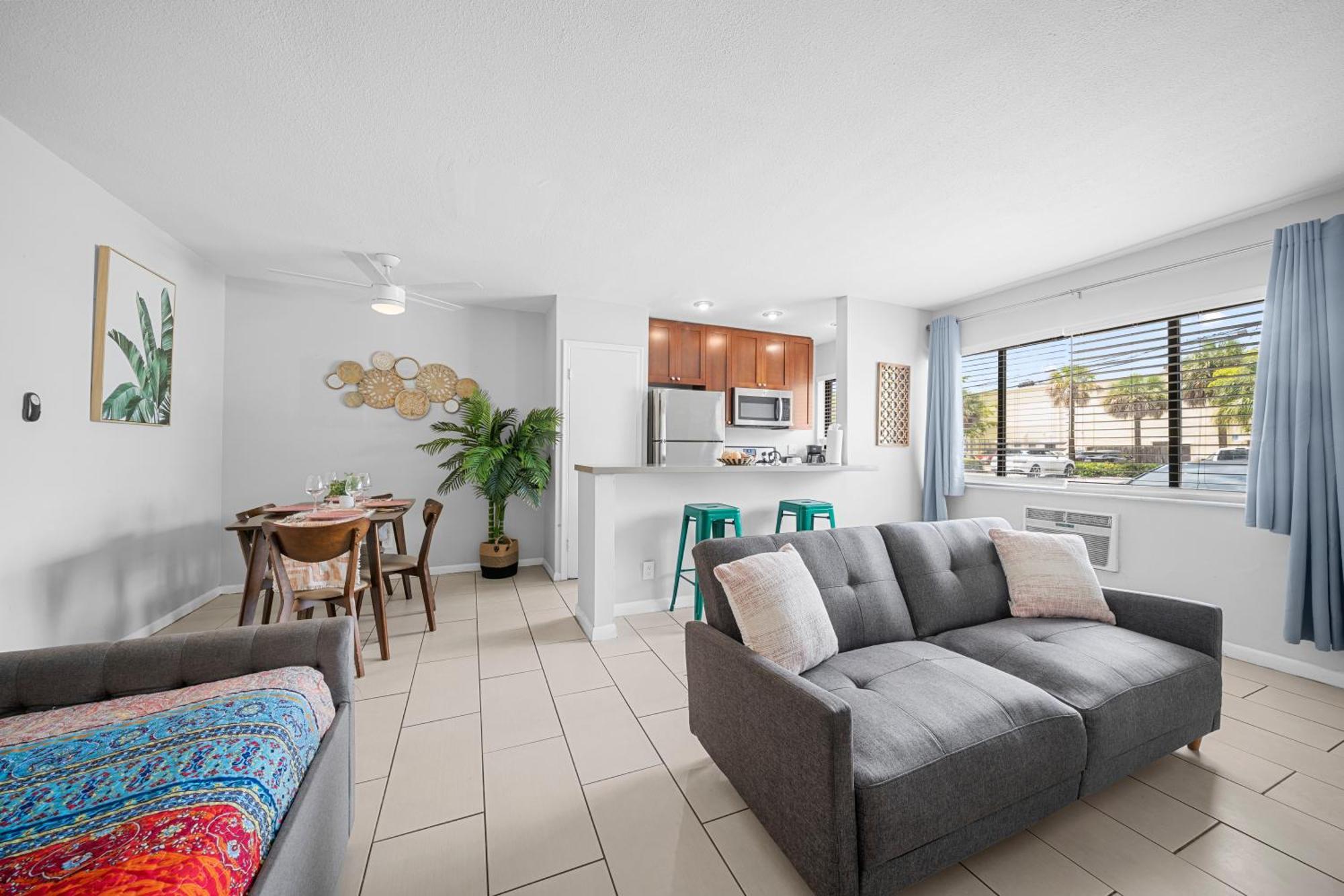 Bayview By Lowkl Apartment Fort Lauderdale